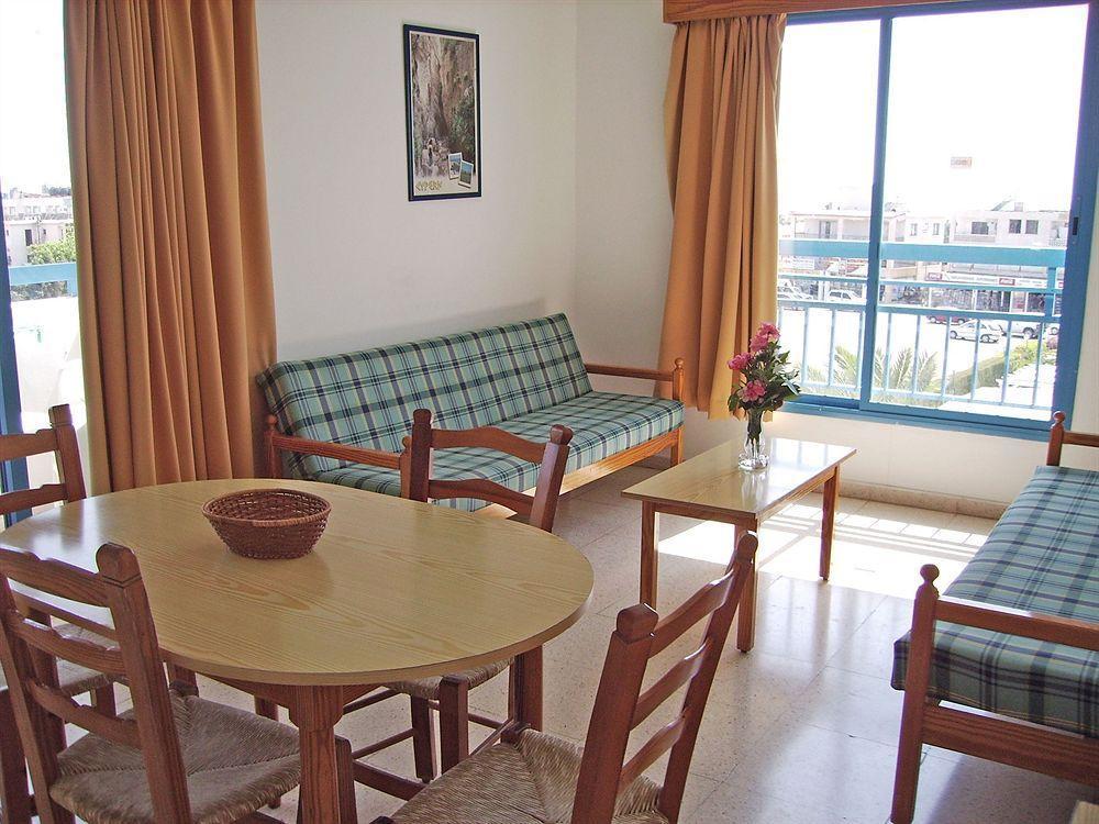 Tasmaria Hotel de apartamente Paphos